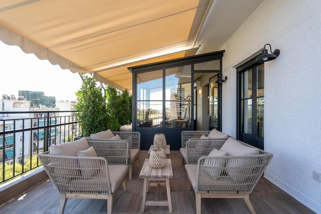 Appartamento Luxury Petralona Penthouse - Sleeps 7 -near Metro Atene