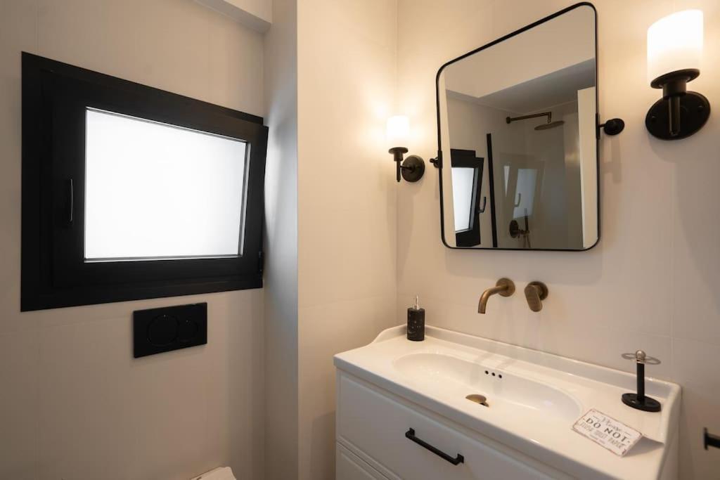 Appartamento Luxury Petralona Penthouse - Sleeps 7 -near Metro Atene